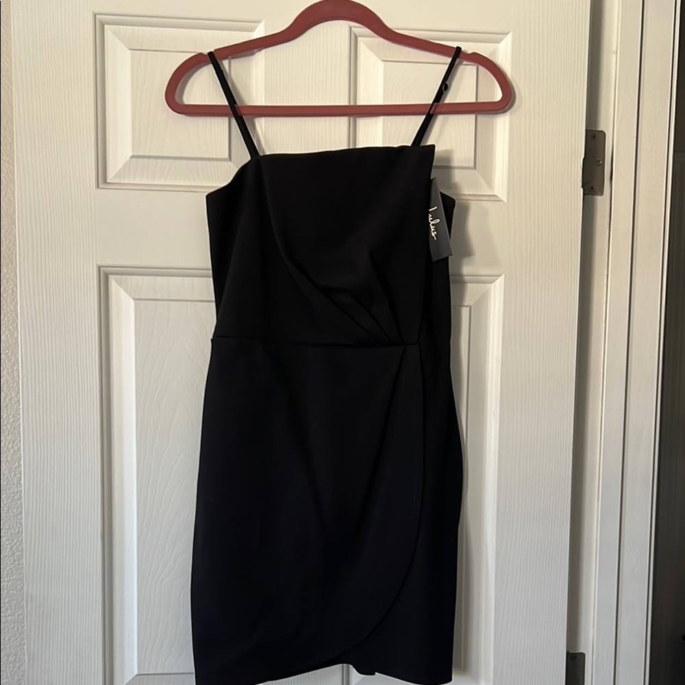 Elegant Black Dress